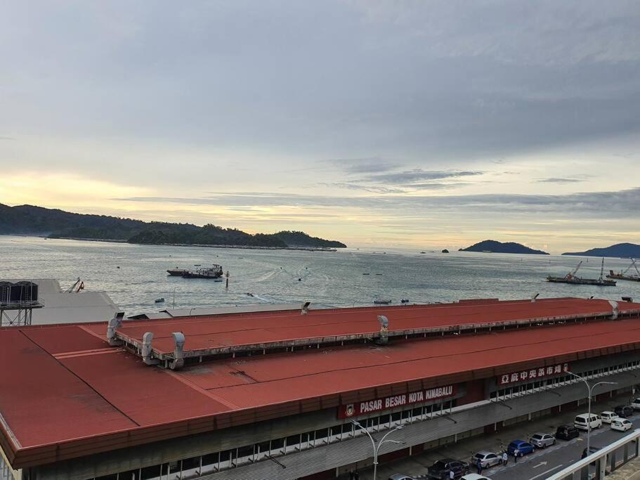 Kota Kinabalu City The Shore - Lucky 7 Homestay Eksteriør bilde